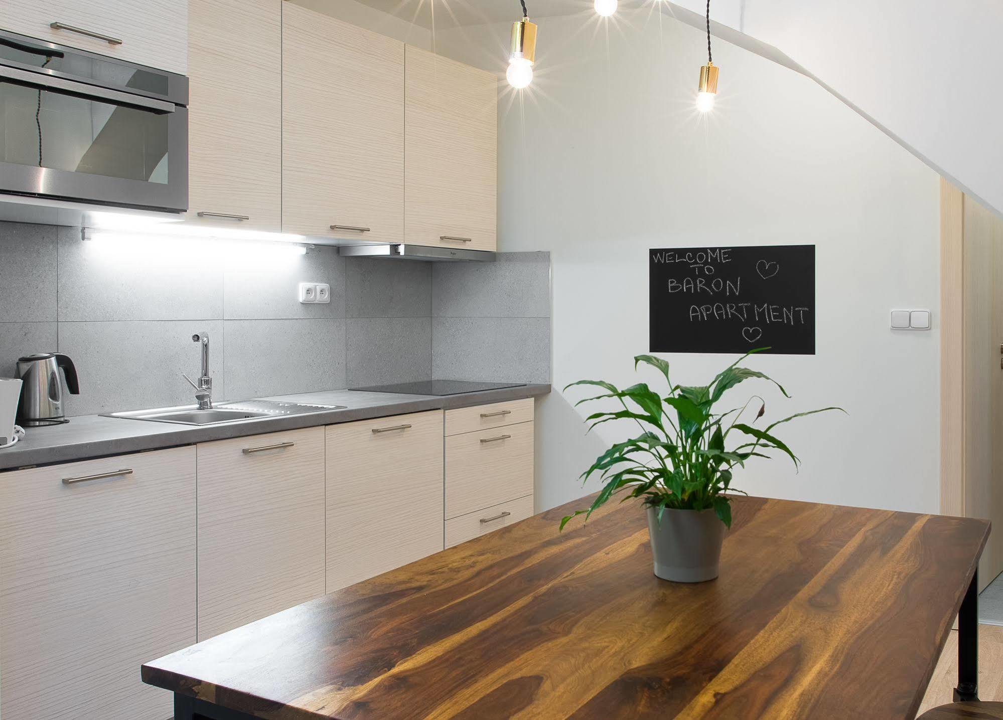 7 Tales Apartments By Adrez Prague Luaran gambar